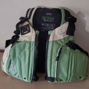Betsea women's PFD kayaking life vest SM/MD